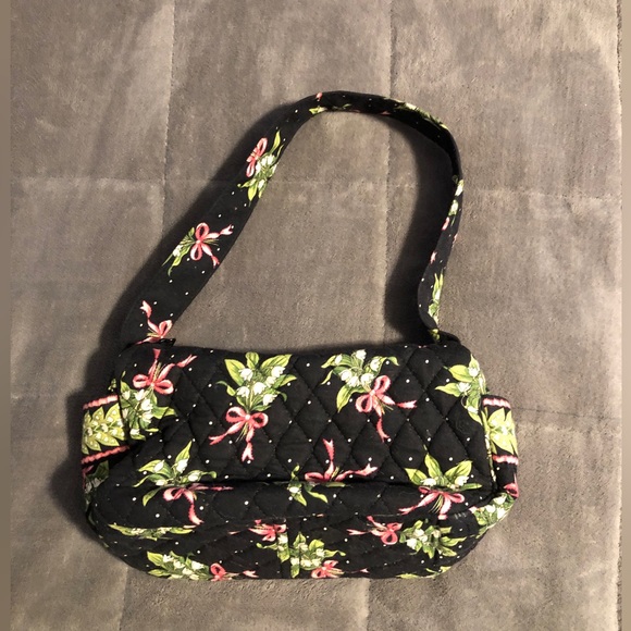 Vera Bradley Handbags - Vera Bradley purse